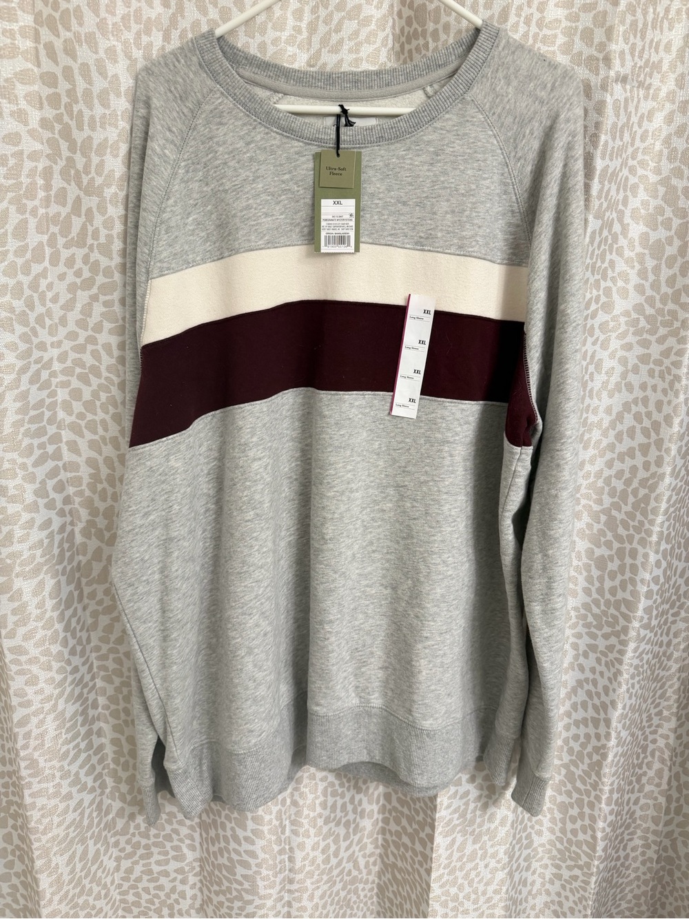 Unbranded Gray Crewneck Sweatshirt with Cream and Burgundy Stripe
